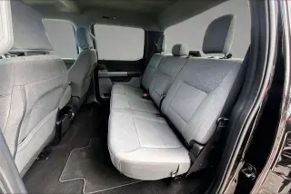 Ford F-150 2025 4x4 XLT 4 puertas SuperCrew 5.5 pies. Caja corta