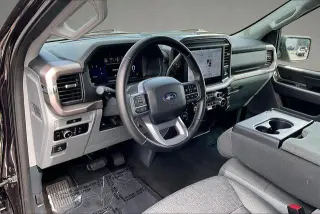 Ford F-150 2025 4x4 XLT 4 puertas SuperCrew 5.5 pies. Caja corta