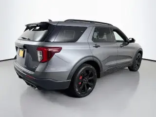 Ford Explorer 2024 AWD ST 4 puertas SUV