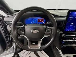 Ford Explorer 2024 AWD Platinum 4 puertas SUV