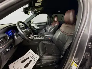 Ford Explorer 2024 AWD Platinum 4 puertas SUV