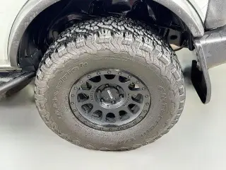 Ford Bronco 2023 4x4 Outer Banks 4 puertas SUV