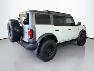 Ford Bronco 2023 4x4 Outer Banks 4 puertas SUV