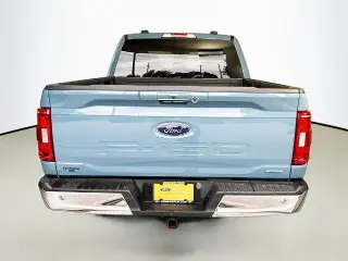 Ford F-150 2023 4x4 XLT 4 puertas SuperCrew 6.5 pies SB