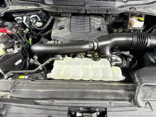 Ford F-150 2023 4x4 XLT 4 puertas SuperCrew 6.5 pies. SB