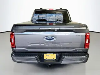 Ford F-150 2023 4x4 XLT 4 puertas SuperCrew 6.5 pies SB
