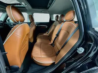 Kia Carnival 2025 SX 4 puertas Minivan