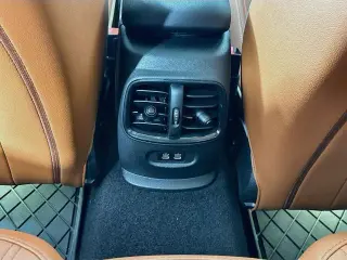 Kia Carnival 2025 SX 4 puertas Minivan