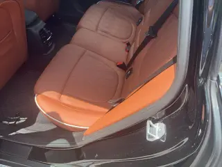 Kia Carnival 2025 SX 4 puertas Minivan