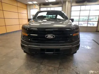 Ford F-150 2024 4x4 XLT 4 puertas SuperCrew 6.5 pies SB
