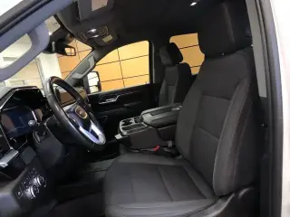 GMC Sierra 2500HD 2024 4x4 SLE 4 puertas Doble Cabina SB