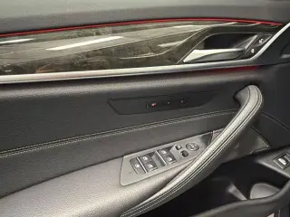 BMW Serie 5 2023 AWD 540i xDrive Sedán 4 puertas