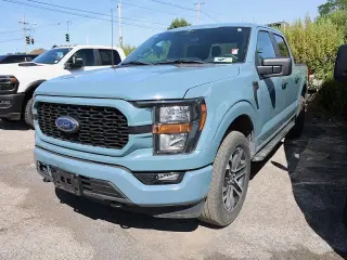Ford F-150 2023 4x4 XL 4 puertas SuperCrew 5.5 pies SB