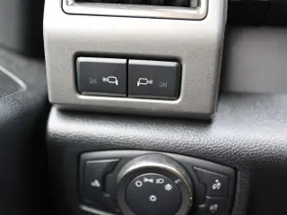 Ford F-150 2019 4x4 Raptor 4 puertas SuperCrew 5.5 pies SB