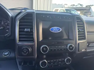 Ford Expedition MAX 2021 4x4 Platinum 4 puertas SUV