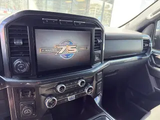 Ford F-150 2023 4x4 XLT 4 puertas SuperCrew 6.5 pies SB