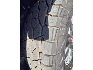 Nissan Titan 2023 4x4 PRO-4X 4 puertas Cabina Crew 5.6 pies. SB