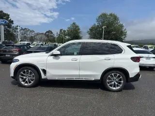 BMW X5 2025 AWD xDrive50e 4 puertas Vehículo Deportivo de Actividad