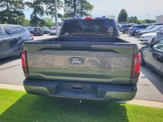 Ford F-150 2024 4x4 STX 4 puertas SuperCrew 5.5 pies SB