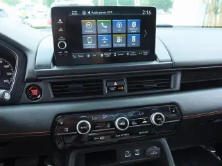Honda Pilot 2025 AWD TrailSport 4 puertas SUV