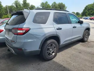 Honda Pilot 2025 AWD TrailSport 4 puertas SUV