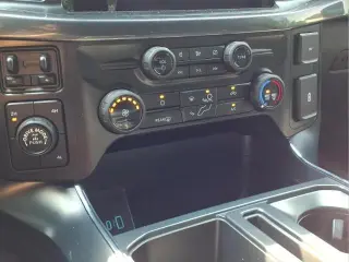 Ford F-150 2024 4x4 STX 4 puertas SuperCrew 5.5 pies. SB