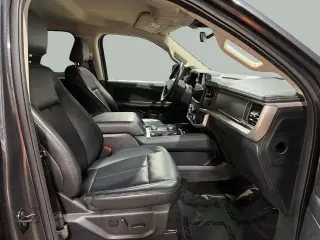 Ford Expedition MAX 2023 4x4 XLT 4 puertas SUV