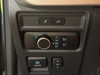 Ford Expedition MAX 2023 4x4 XLT 4 puertas SUV