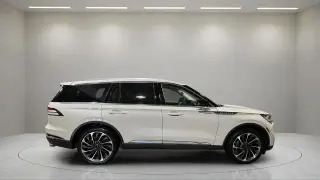 Lincoln Aviator 2023 AWD Reserve 4 puertas SUV