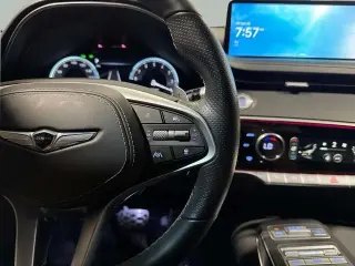 Genesis GV70 2024 AWD 2.5T Estándar 4 puertas SUV