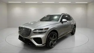 Genesis GV70 2024 AWD 2.5T Estándar 4 puertas SUV
