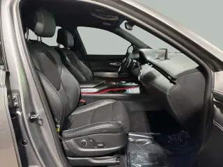 Genesis GV70 2024 AWD 2.5T Estándar 4 puertas SUV