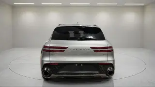 Genesis GV70 2024 AWD 2.5T Estándar 4 puertas SUV