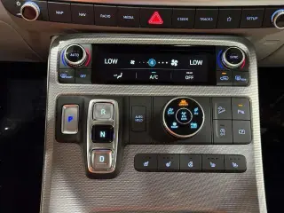 Hyundai PALISADE 2023 AWD Calligraphy 4 puertas SUV