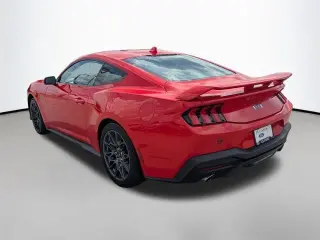Ford Mustang 2024 GT 2 puertas Fastback
