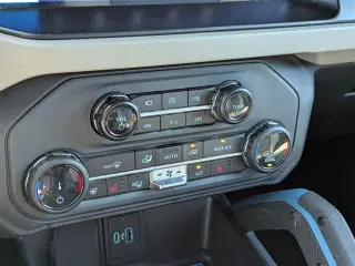 Ford Bronco 2022 4x4 Base Avanzado 4 puertas SUV