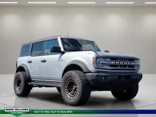 Ford Bronco 2023 4x4 Big Bend 4 puertas SUV