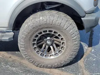 Ford Bronco 2023 4x4 Big Bend 4 puertas SUV