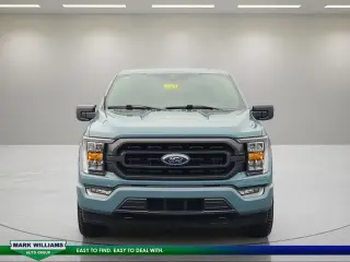 Ford F-150 2023 4x4 XLT 4 puertas SuperCab 6.5 pies. SB