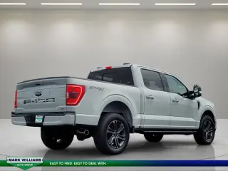 Ford F-150 2023 4x4 XLT 4 puertas SuperCrew 5.5 pies. SB