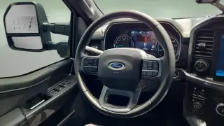 Ford F-150 2023 4x4 XLT 4 puertas SuperCrew 5.5 pies. SB