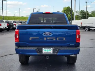 Ford F-150 2023 4x4 XLT 4 puertas SuperCrew 5.5 pies. SB