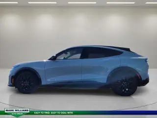 Ford Mustang Mach-E 2025 AWD Premium 4 puertas SUV