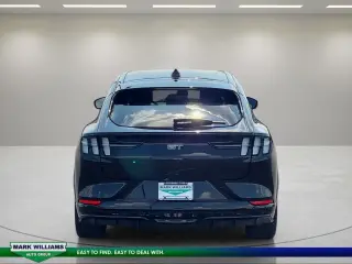 Ford Mustang Mach-E 2025 AWD GT 4 puertas SUV