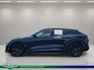 Ford Mustang Mach-E 2025 AWD GT 4 puertas SUV
