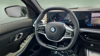 Serie BMW 3 2026 AWD 330i xDrive Sedan 4 puertas