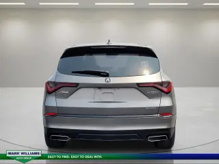 Acura MDX 2023 SH-AWD 4 puertas SUV con paquete A-SPEC