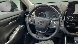 Toyota Highlander Híbrido 2023 AWD XLE 4 puertas SUV