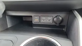 Toyota Highlander Híbrido 2023 AWD XLE 4 puertas SUV
