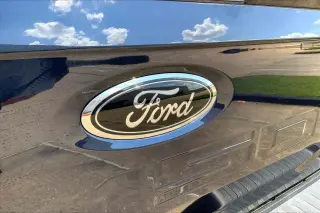 Ford F-150 2022 4x4 Tremor 4 puertas SuperCrew 5.5 pies. Caja corta